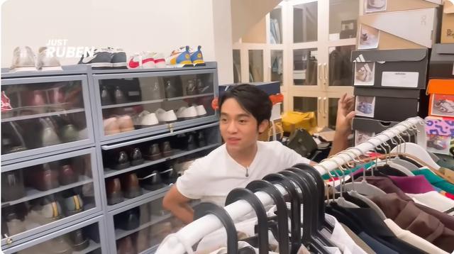 10 Potret rumah Ruben Onsu yang dipenuhi doa sehari-hari, jadi tempat belajar sekaligus ibadah