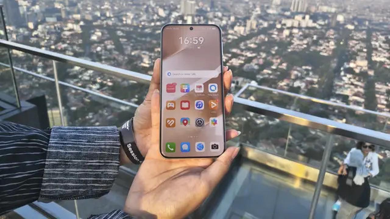 Hands-On Huawei Pura 80 Series: Desain Kamera Segitiga Ikonik dengan Tampilan Premium