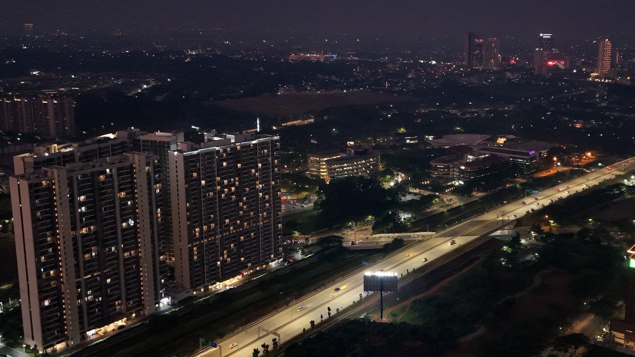 Keindahan Senja di Simpang Susun CBD Tol Serpong-Balaraja