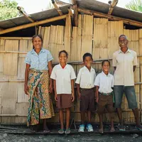 Perusahaan sosial asal Australia Thankyou mengajak Indonesia terlibat dalam kampanye 'No Small Plan' untuk ikut mengakhiri kemiskinan ekstrem di dunia (Instagram @thankyouaus)