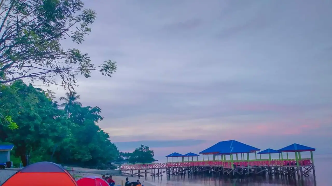 Pesona Pantai Germanium Pinomontiga Kabupaten Bone Bolango (Bonebol) (Arfandi Ibrahim/Liputan6.com)