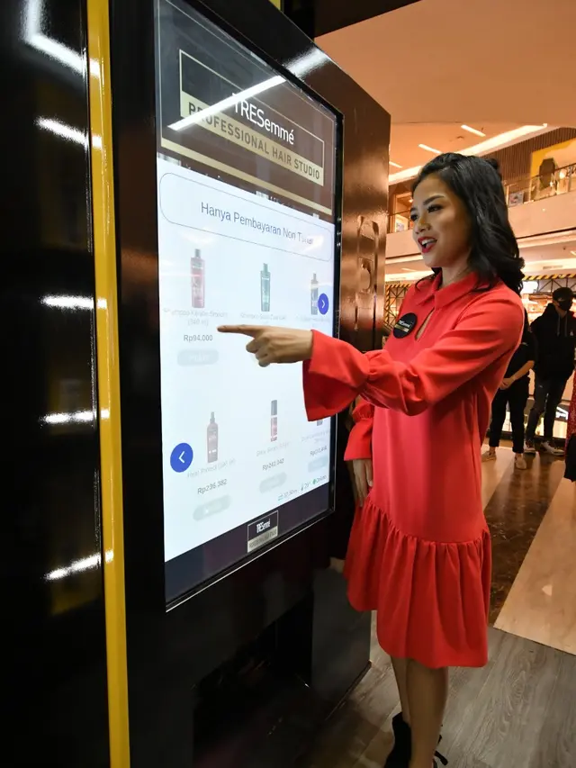 Menemukan Gaya Rambut Profesional Saat Hendak Come Back ke Dunia Kerja di Tresemme Professional Hair Studio