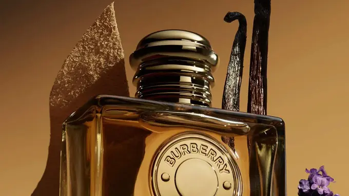 Merayakan Inner Goddess Lewat Kehangatan Burberry Goddess Parfum [Dok/Burberry]