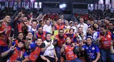 Juara bertahan putra, Jakarta LavAni Allobank Electric menjadi juara PLN Mobile Proliga 2024 putaran kedua setelah mengalahkan Jakarta Garuda Jaya dengan skor 3-0 (25-20, 25-11, 25-20) di babak keempat.  putaran kedua di GOR Terpadu A. Yani, Pontianak, Sabtu (22/6/2024).  Klub milik Presiden ke-6 RI Susilo Bambang Yudhoyono ini mengoleksi enam kemenangan dari tujuh pertandingan di babak kedua dengan perolehan 16 poin (Dok. PBVSI).