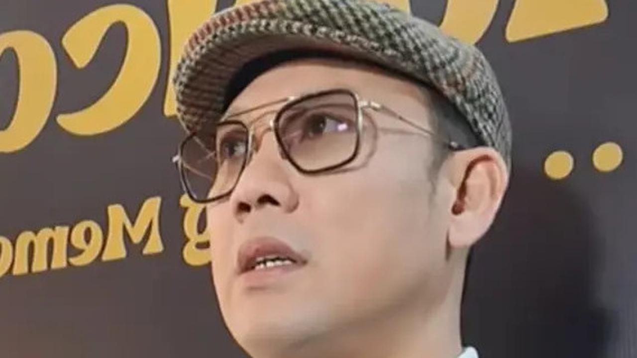 9 Poret Dapur di Rumah Denny Sumargo yang Minimalis, Nyaman, dan Fungsional