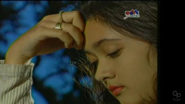 Nafa Urbach pada tahun 1996 (Foto: Youtube GP Musikpedia)