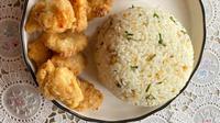 Nasi Daun Jeruk Ayam Crispy Sambal Orek. (Dok: Cookpad @kikicooking13)