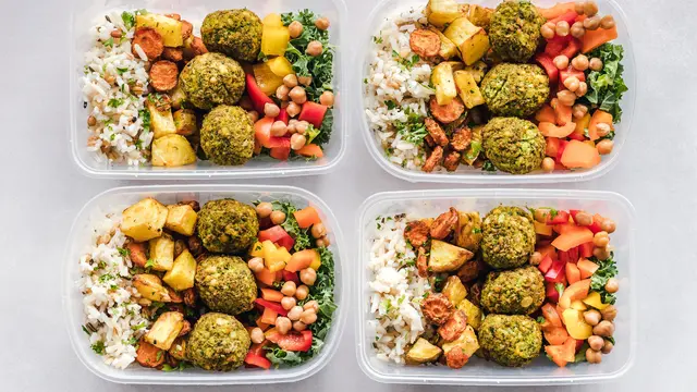 5. Periksa suhu kulkas