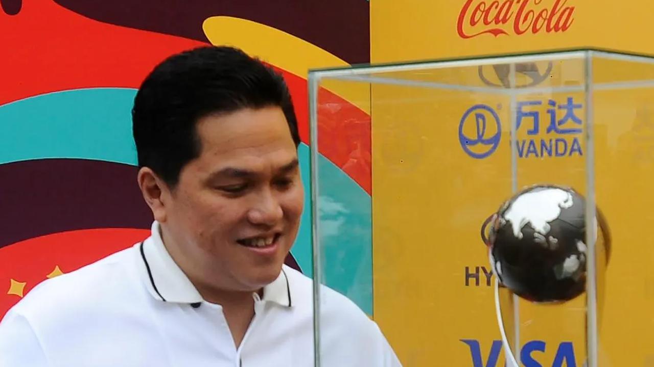 Sekadar informasi, trofi Piala Dunia U-17 2023 selanjutnya masih akan dipamerkan di tiga kota selain di Jakarta, yakni Bandung, Surabaya, dan Solo. Simak jadwalnya berikut ini.<br>