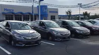 Sejumlah mobil Honda di dealer Honda Metro North Carolina, Amerika Serikat kehilangan roda akibat dicuri. (Autonews)