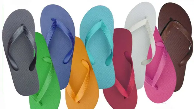 5 Alas Kaki yang Nggak Kalah Nyaman dari Sandal Jepit