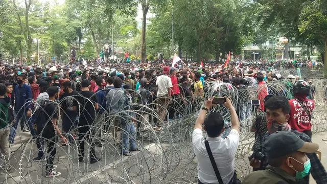 Unjuk rasa di Medan
