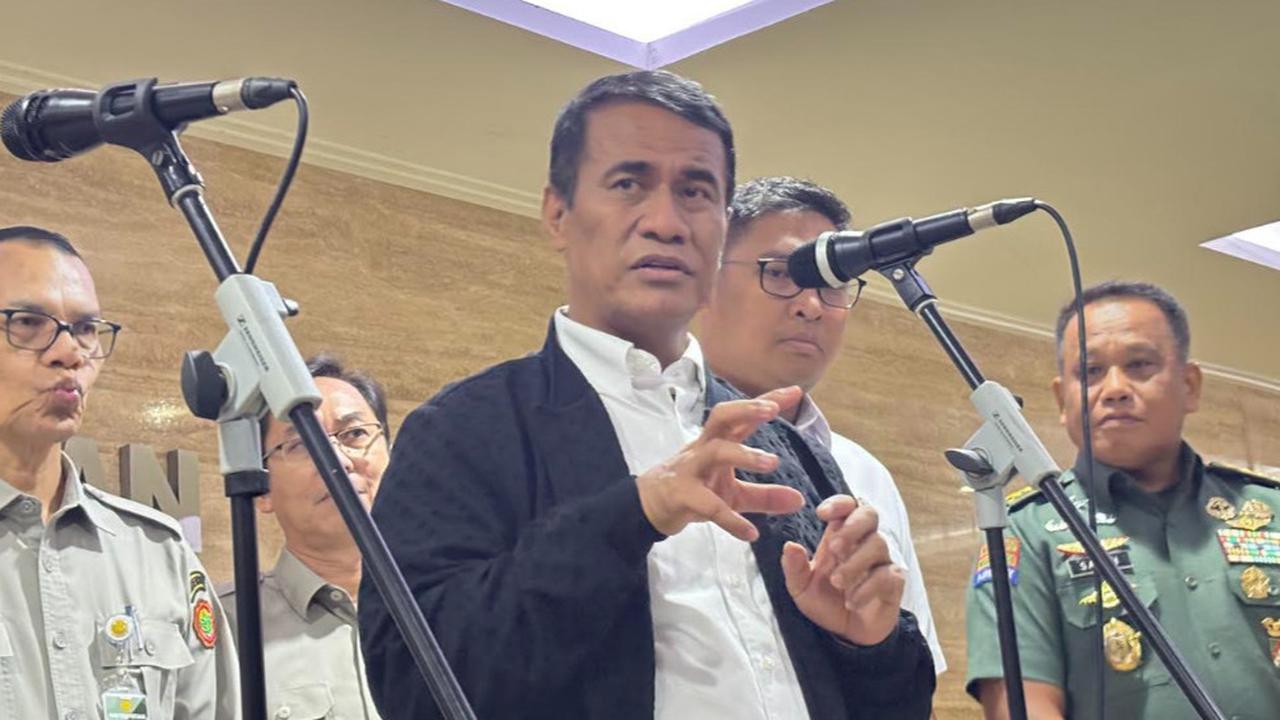 Cerita Mentan di Balik Aturan Tebus Pupuk Subsidi Cukup Pakai KTP: Dulu Ada Korupsi Rp40 Triliun Sepekan
