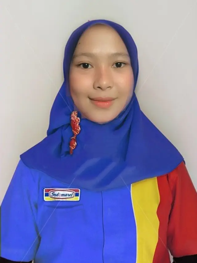 Minta Edit Foto Ganti Baju Formal, 7 Hasilnya Ini Bikin Tepuk Jidat