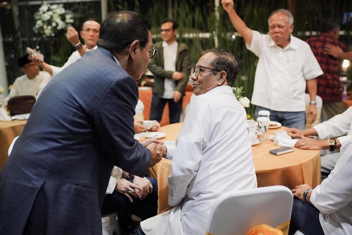 Tiga Serangkai Mantan Menteri Era Jokowi Kumpul Bareng