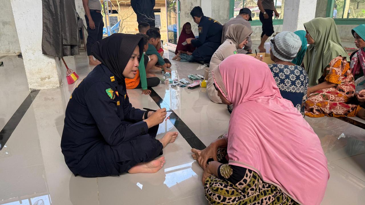 Tim Medis Polri Jangkau Korban Banjir Aceh Tamiang, Pulihkan Kesehatan dan Semangat Warga