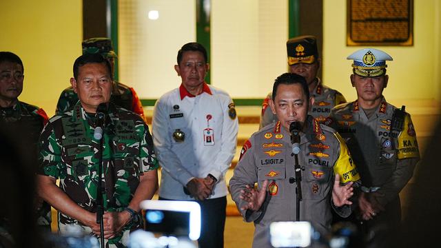 Kapolri Jenderal Listyo Sigit Prabowo memastikan TNI-Polri akan bersinergi secara maksimal dalam melakukan pengamanan seluruh rangkaian kegiatan KTT AIS