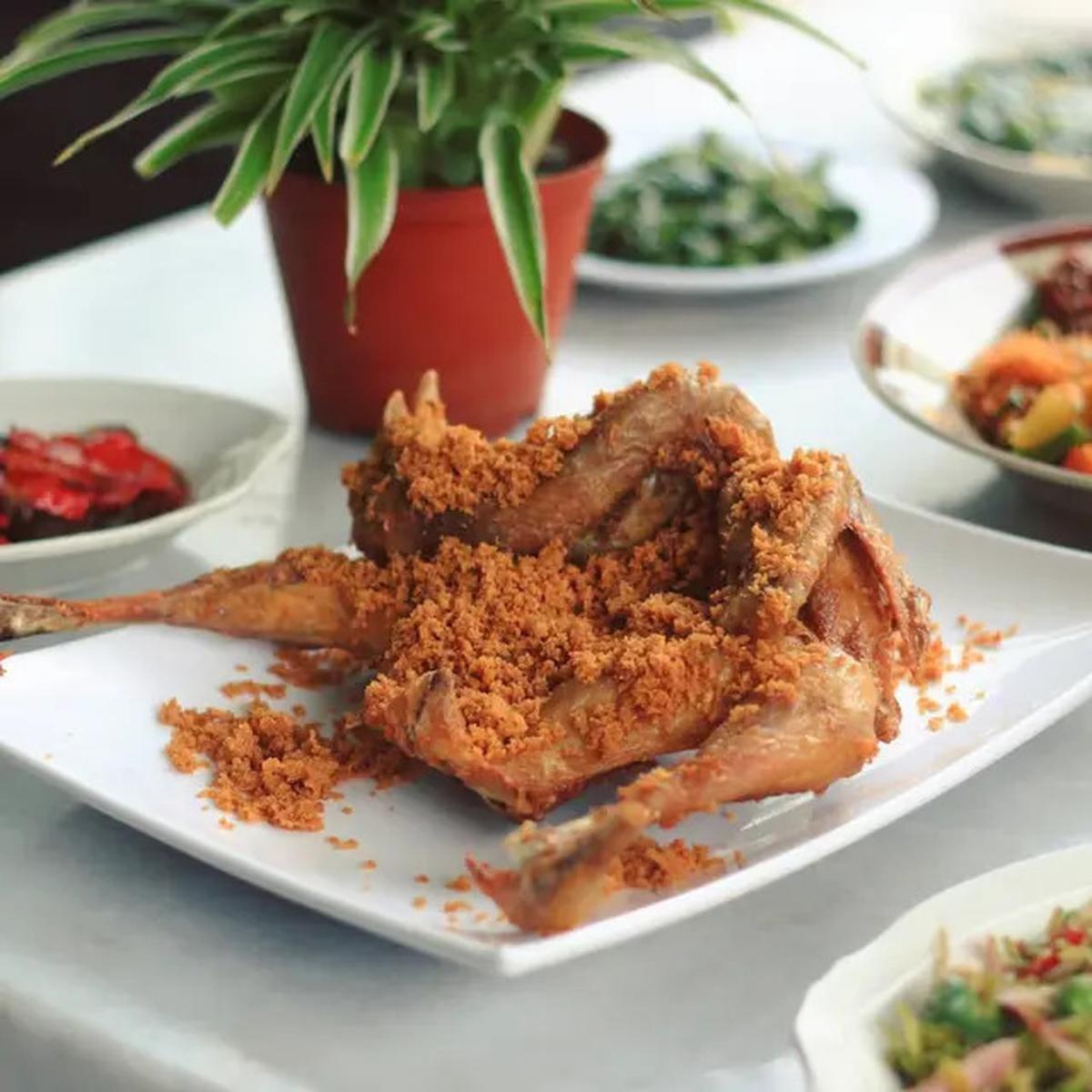 12 Rekomendasi Tempat Makan Enak di Pasteur Bandung, Wajib Dicoba di 2025