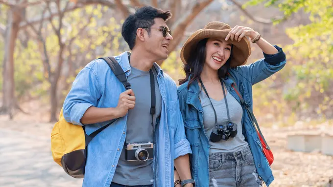pasangan cinta