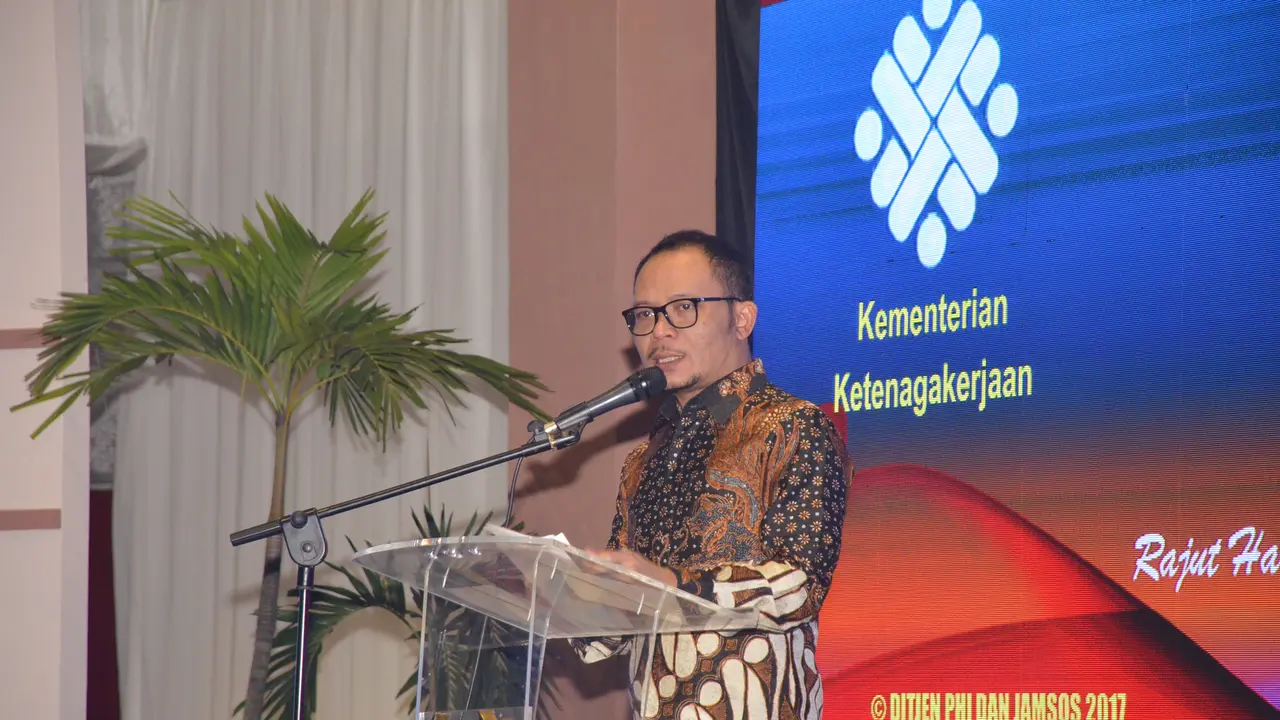 Hari Guru Nasional, Menteri Hanif Teringat Guru SD yang Galak tapi hebat dalam Mengajar