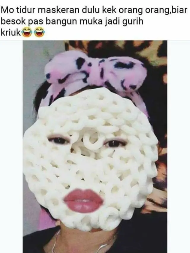 6 Kelakuan Nyeleneh Cewek Mempercantik Diri Ini Bikin Geleng Kepala