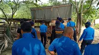 Sebanyak 80 personil tim gabungan kali ini melakukan penertiban terhadap peternakan babi di Kawasan Keselamatan Operasional Penerbangan (KKOP) Bandara Hang Nadim Batam.