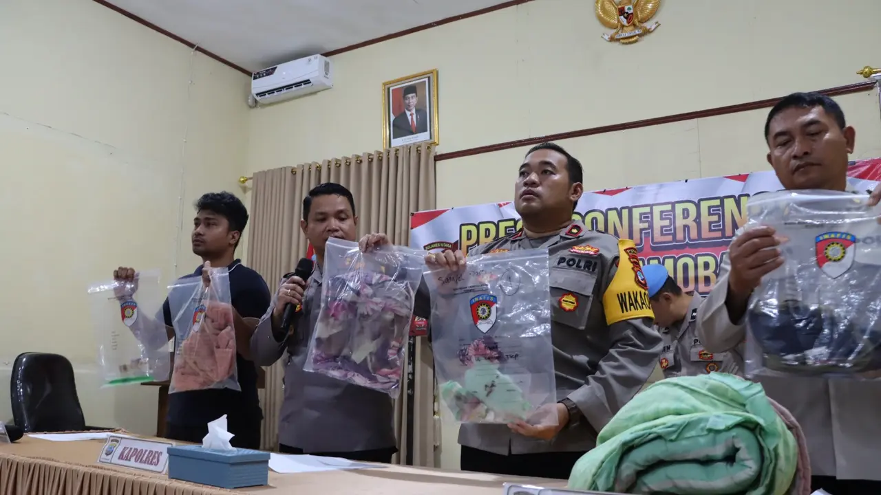 Polres Kotamobagu saat menggelar jumpa pers mengungkap kasus terbunuhnya bocah perempuan di Kabupaten Bolmong, Sulut.