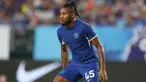 Melakukan debut di Premier League Liga Inggris tentu menjadi harapan bagi para pemain anyar yang baru saja memulai petualangannya di salah satu liga terbaik di Eropa tersebut. Namun kelima pemain berikut nyatanya masih harus menunggu lebih lama lagi untuk melakukan debutnya di Premier League musim 2023/2024 setelah hingga pekan ke-10 mereka belum juga dimainkan dengan berbagai alasan. Siapa saja kelima pemain tersebut? Simak uraiannya berikut ini. (AFP/Getty Images/Tim Nwachukwu)