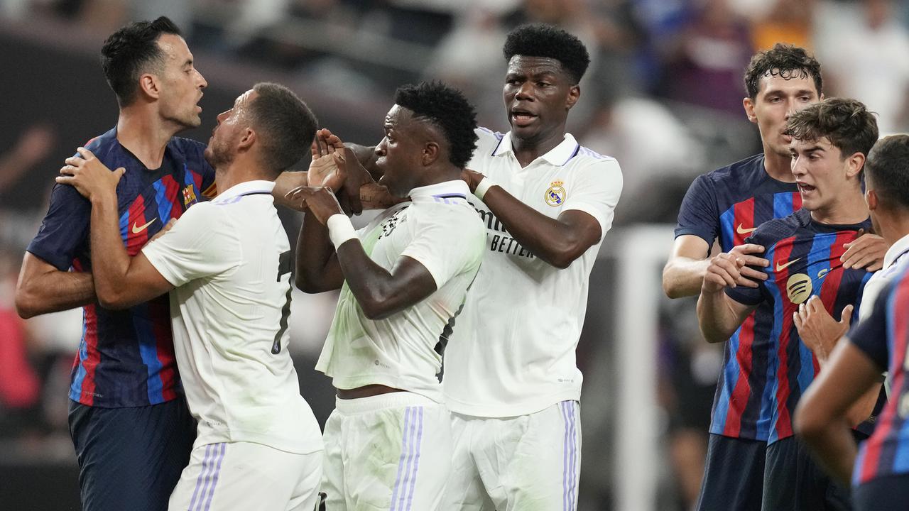 Foto: Gol Tunggal Raphinha Bawa Barcelona Menang atas Real Madrid di Laga El Clasico Pertama Musim 2022 / 2023