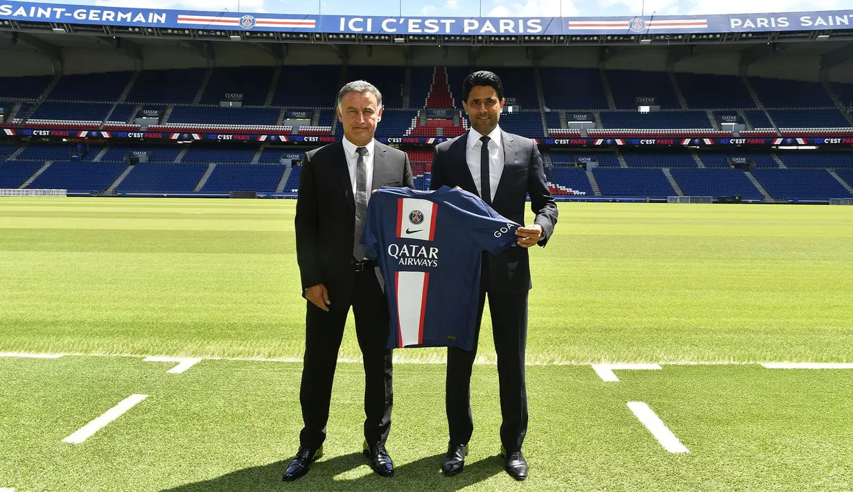 Dan tak lama langsung mengumumkan bahwa Les Parisiens menunjuk Christophe Galtier menjadi pelatih baru. (Dok. PSG)