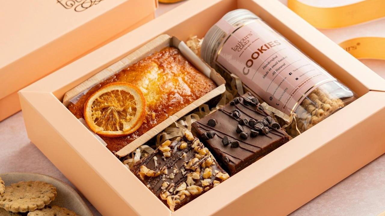 Hampers vs Parcel
