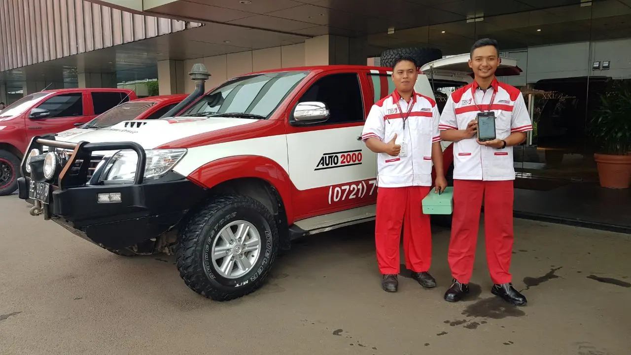 Auto 2000