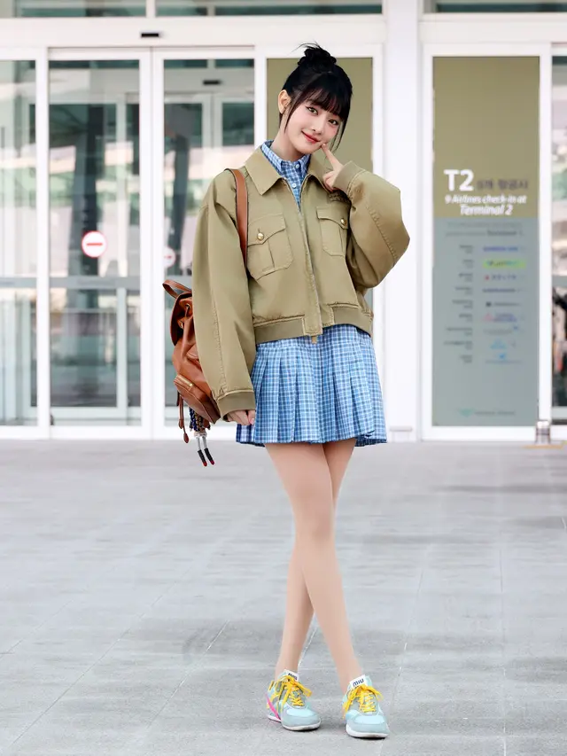 Adu Gaya Airport Look Idol K-Pop Berjuluk ‘It Girl’: Jang Wonyoung IVE hingga Momo TWICE