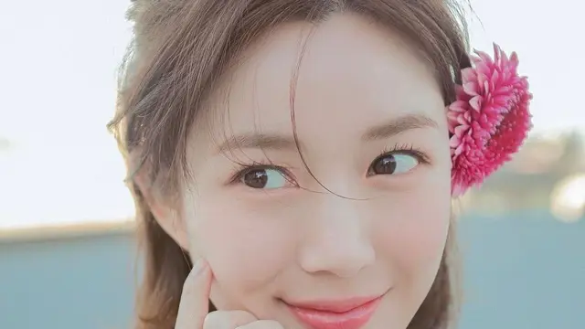 Lee Da In, pacar aktor Lee Seung Gi