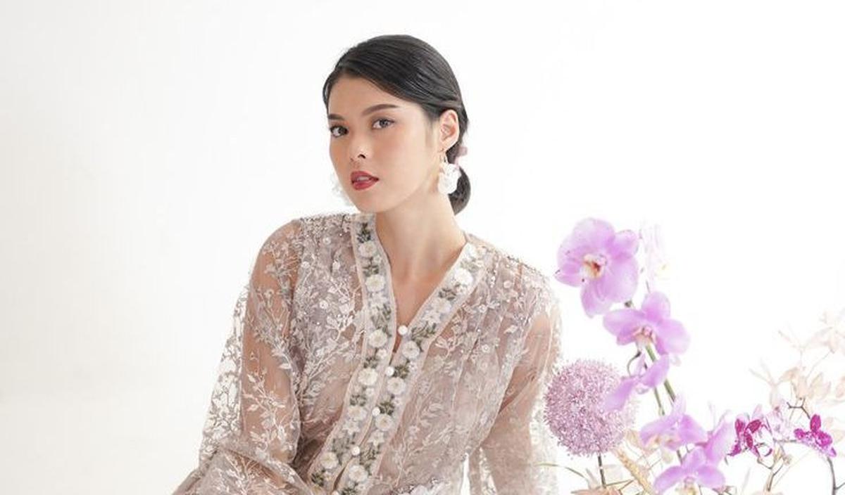 <b>Kebaya untuk Wisuda atau Lamaran</b>