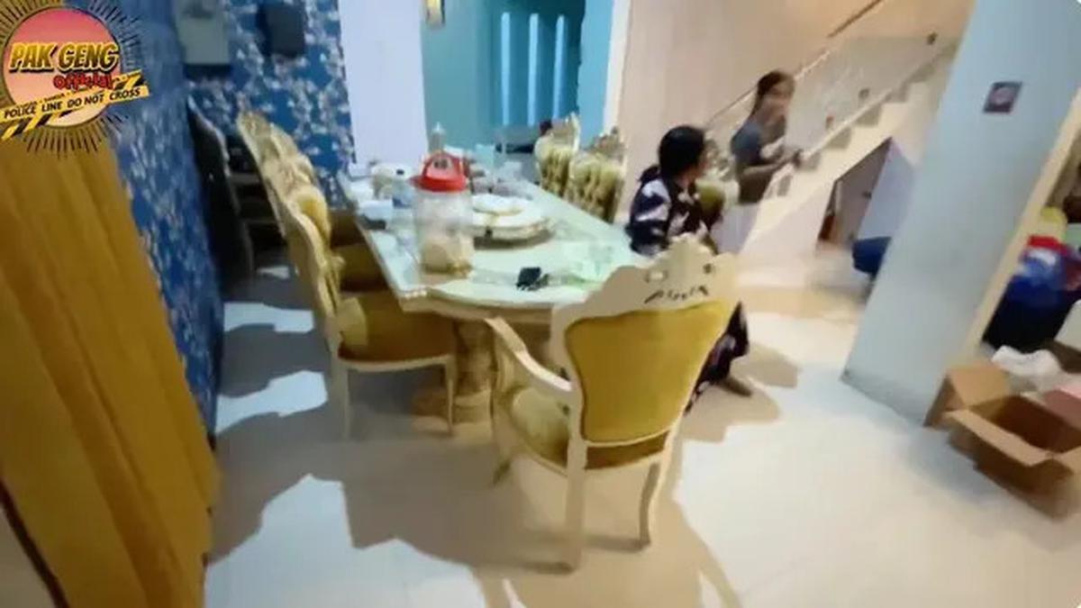 Potret Dapur Via Vallen, Estetika Mewah yang Menggabungkan Tradisional dan Modernitas