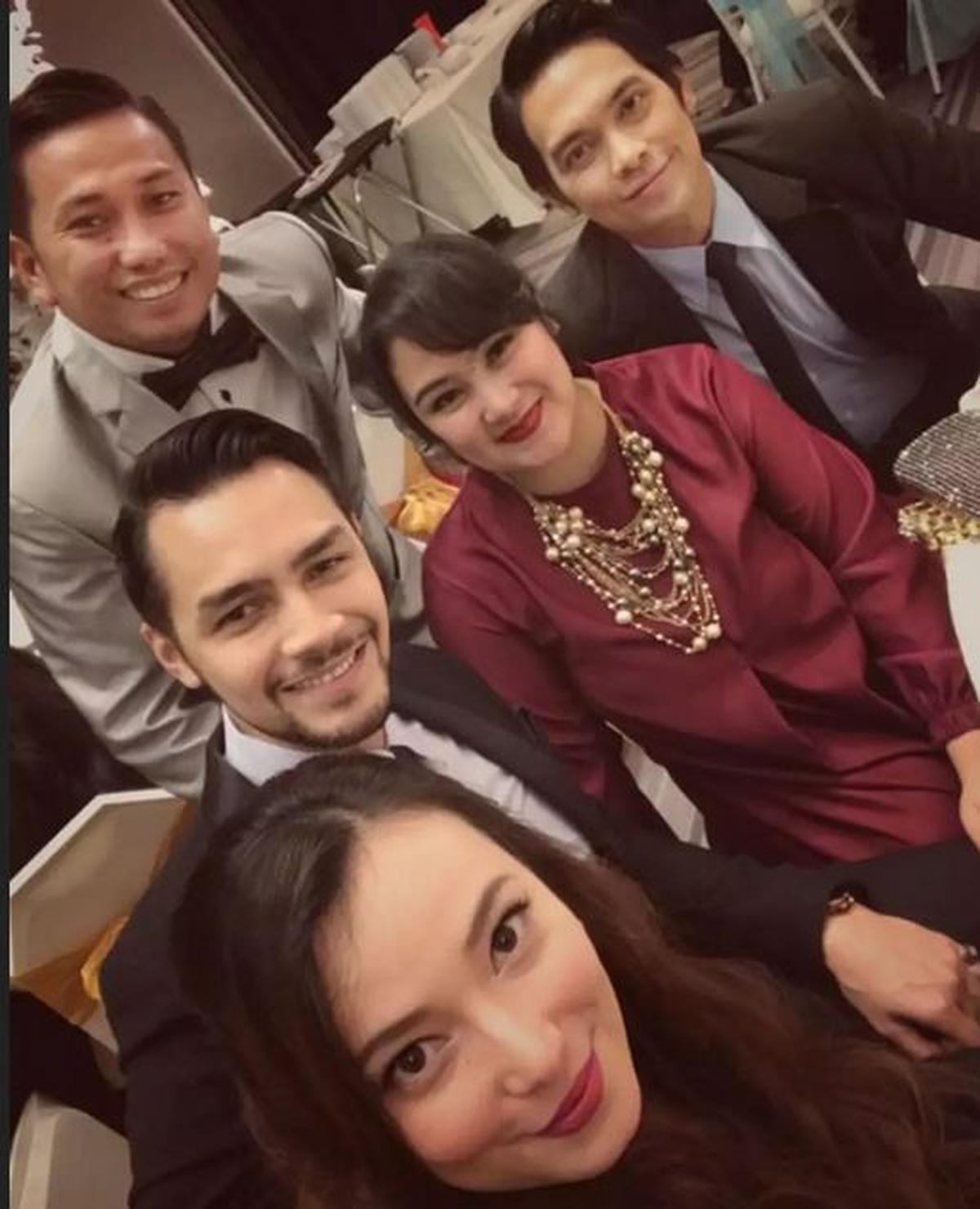 Kedekatan Tak Terduga, Artis dan Iparnya yang Selalu Kompak