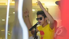 Aliando Syarief menghadiri konferensi pers film "Janji Hati" yang dibintanginya di kawasan Pejaten, Jakarta, Selasa (3/2/2015). (Liputan6.com/Herman Zakharia)
