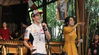 Marc Marquez Mencicipi Kearifan Lokal Bandung