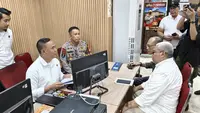 Karta Jayadi Laporkan Akun Sosial Media Usai Dinonaktifkan dari Jabatan Rektor UNM
