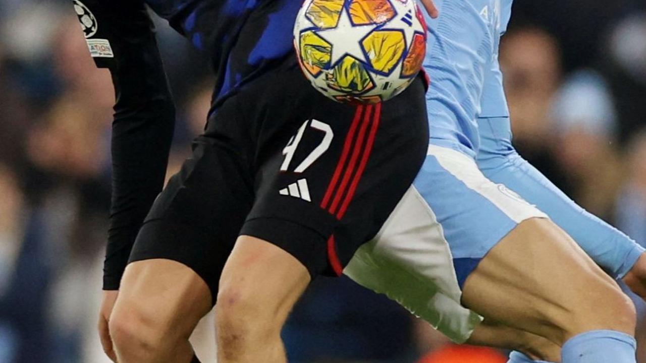 Dengan kemenangan agregat 6-2, Manchester City berhak melaju ke babak perempat final Liga Champions 2023/2024. Foto: REUTERS/Phil Noble<br>