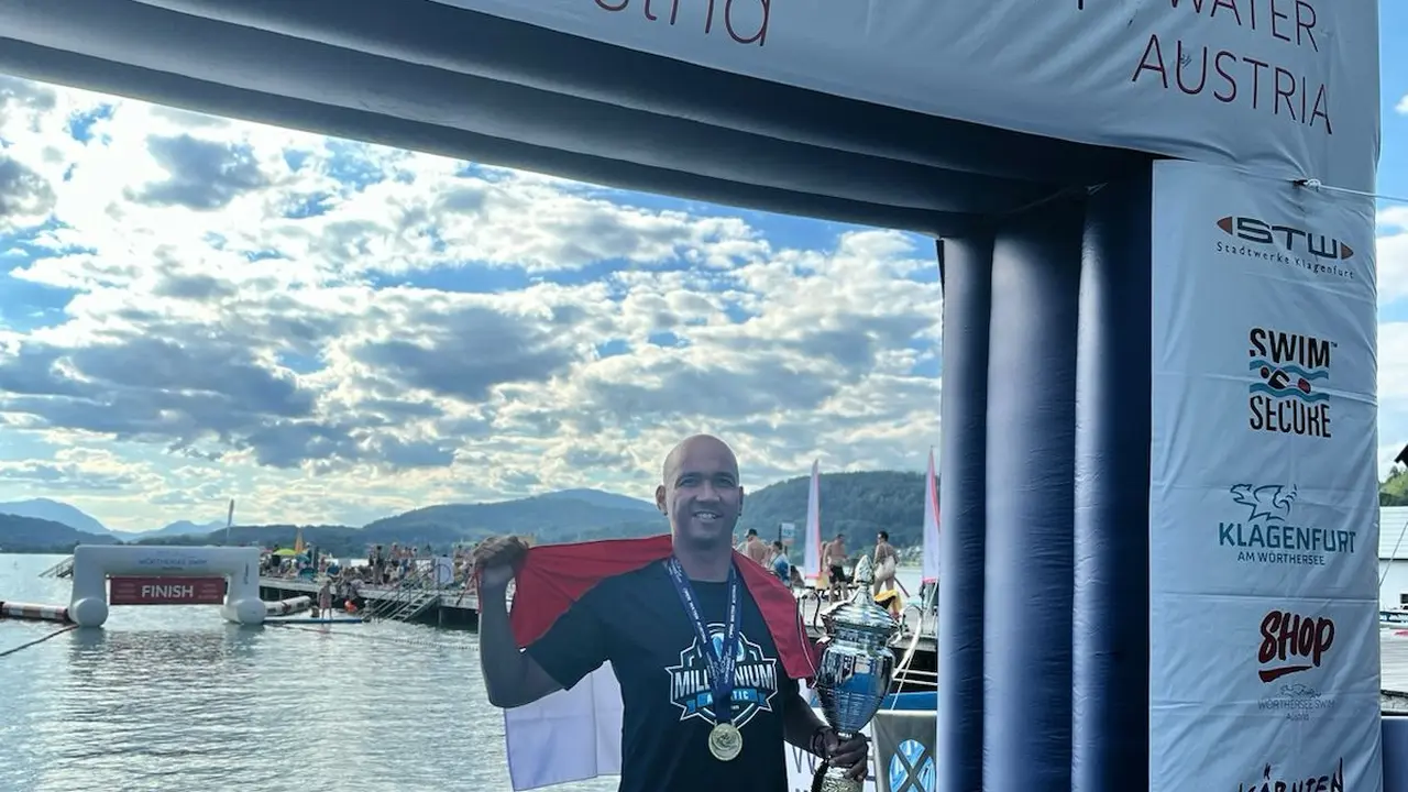 Perenang Indonesia Benhart Hutabarat Sukses Taklukkan Danau Worthersee di Austria Sepanjang 34 km