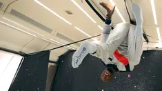Ekspresi sprinter Jamaika, Usain Bolt saat mencoba ruangan gravitasi nol dalam pesawat Airbus Zero-G di Reims, Prancis, Rabu (12/9). Bolt mengatakan dia merasa seperti anak di toko permen. (Laurent Theillet, Mumm/Novespace via AP)
