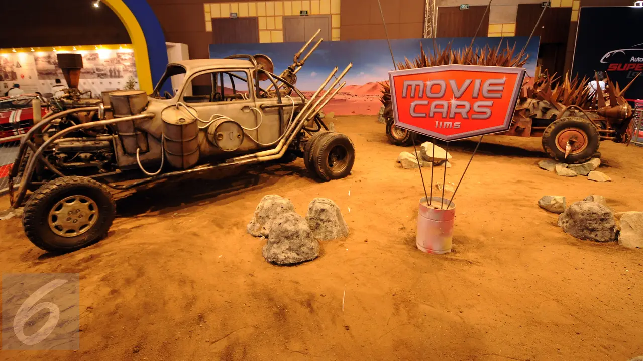 20160407-Dua Unit Movie Car Dipajang di IIMS 2016-Jakarta