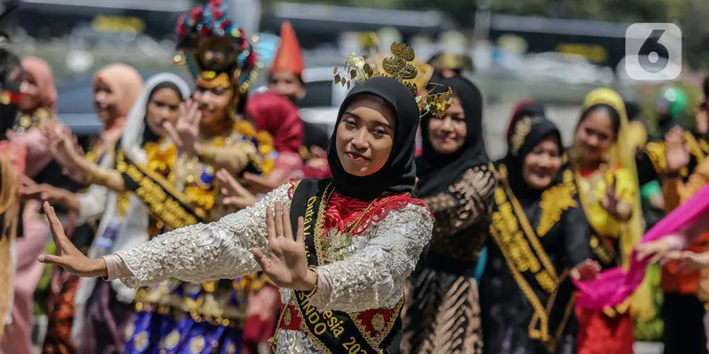 Tarian Daerah Meriahkan HUT RI