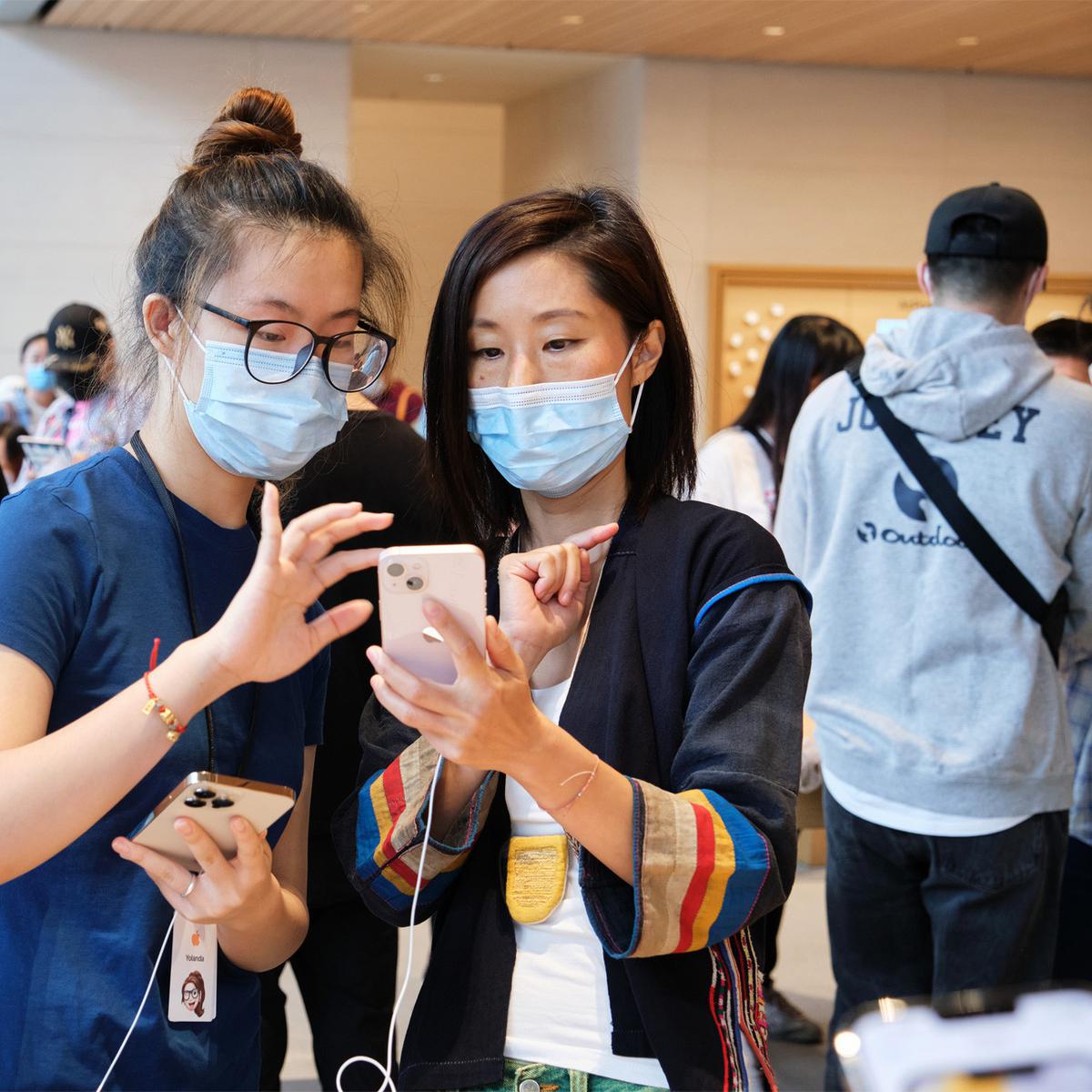 Ini Daftar Harga iPhone 13 Lengkap di Singapura - Tekno ...