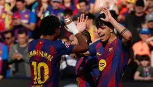 Barcelona Tegaskan Marc Bernal Tak Dijual, Man City Gigit Jari