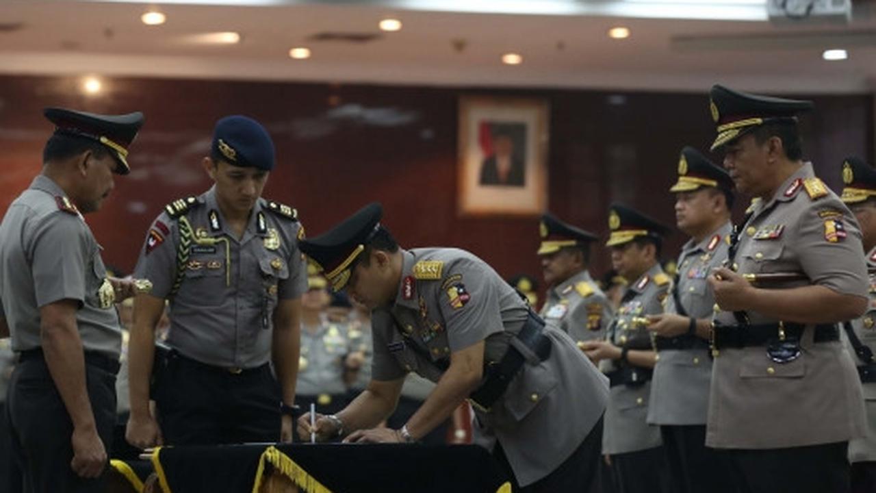 Usai Sertijab Bareskrim, Komjen Budi Waseso & Anang salam komando
