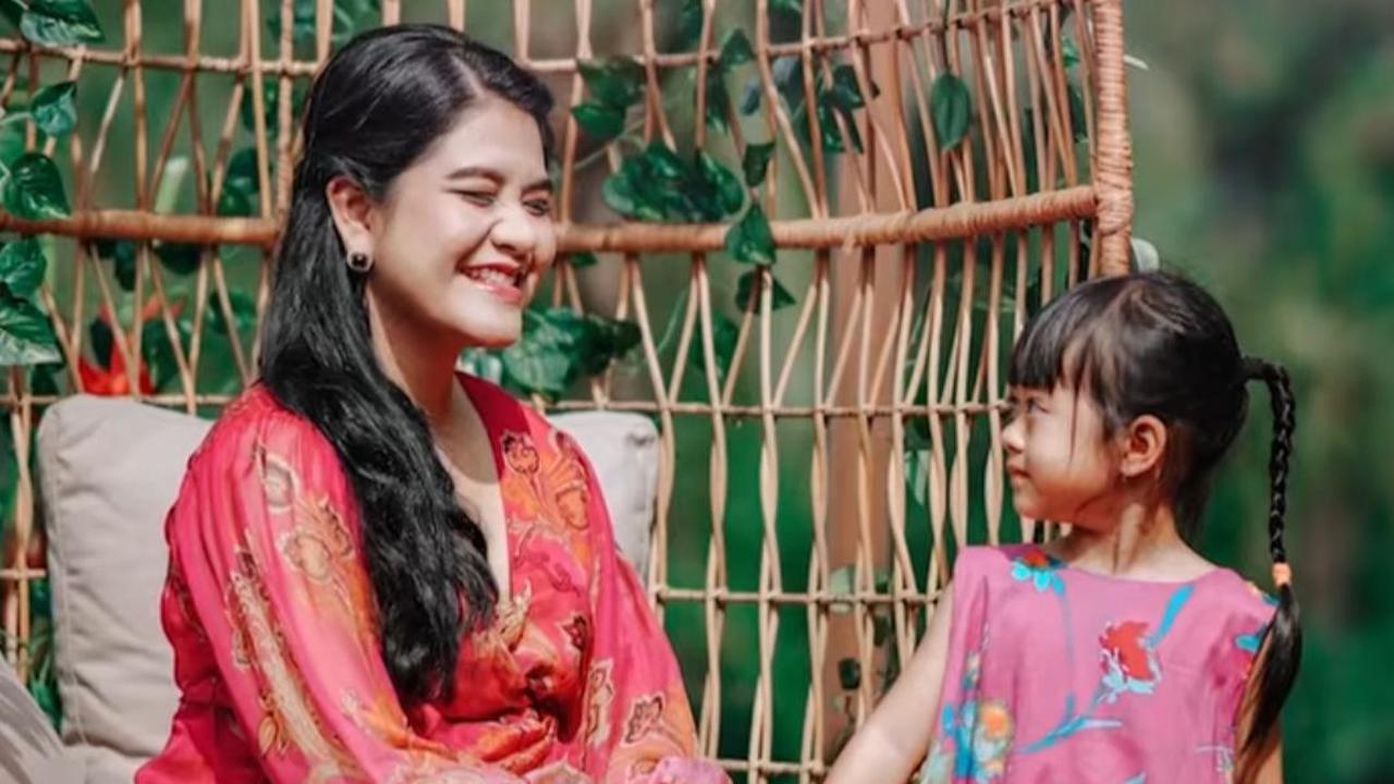 Di momen ulang tahunnya, Sedah Mirah banyak mendapat ucapan selamat dan doa dari para netizen.