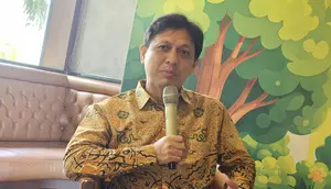 Bukan Cuma Ibu, Membesarkan Anak Butuh Kerja Sama Seisi Kampung